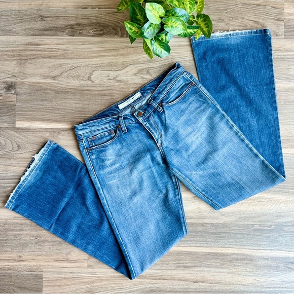 Joe’s Jeans Classic Bootcut Jeans – Medium Wash – Size 30 - Picture 11 of 12